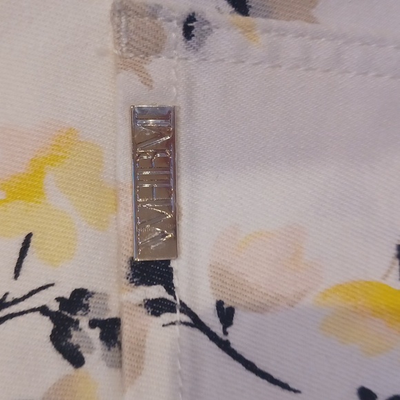 White House Black Market Stylish White Floral Print Slim Jeans - Picture 9 of 11